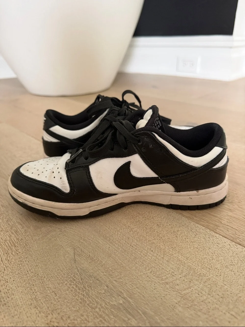 Nike Big Kids’ Panda Dunk Low